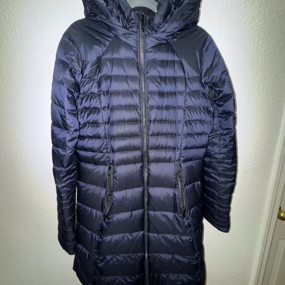 LULULEMON BRAVE THE COLD Down Jacket Long Midnight Blue size 8